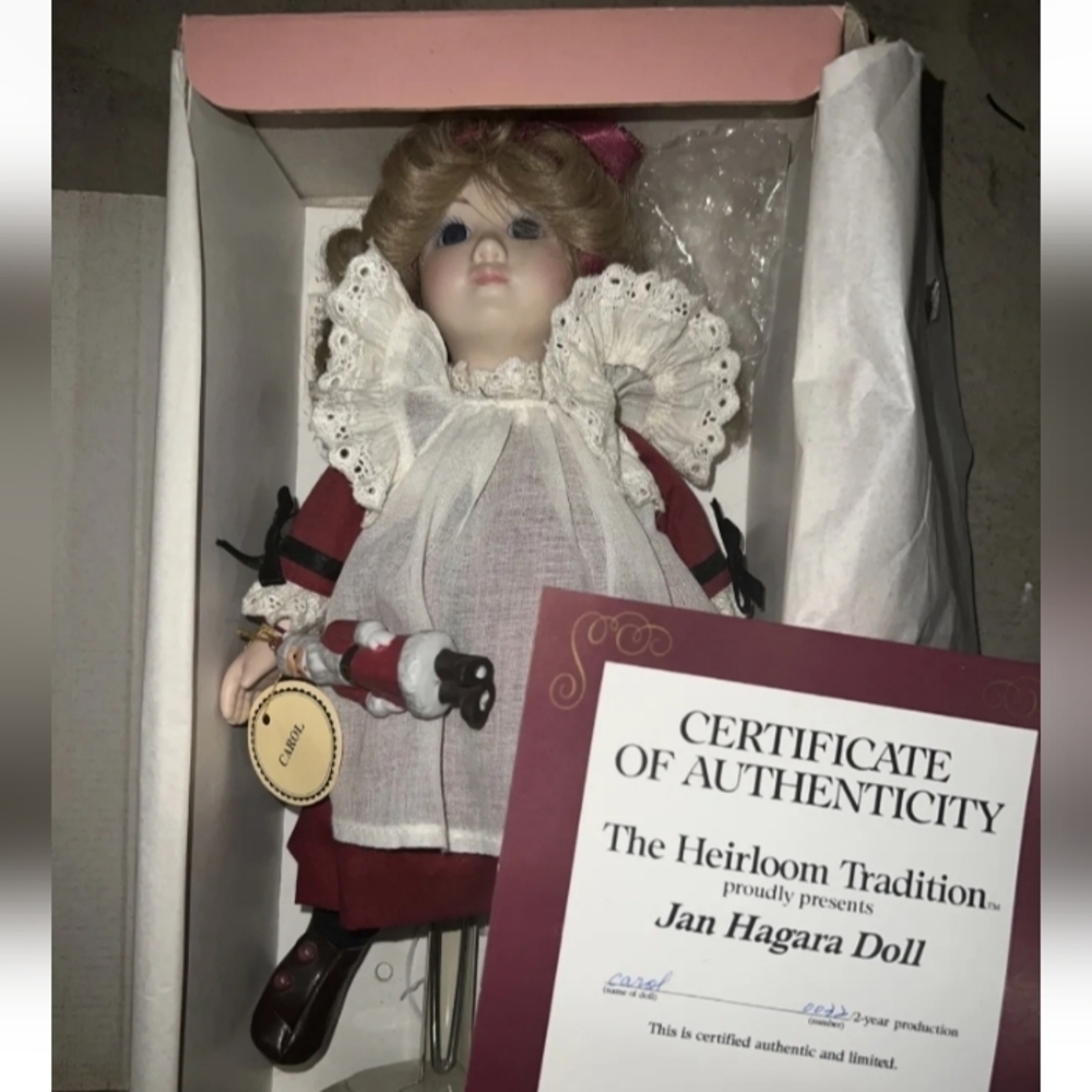 JAN Hagara Doll “Carol” With Santa new In  Box COA Stand